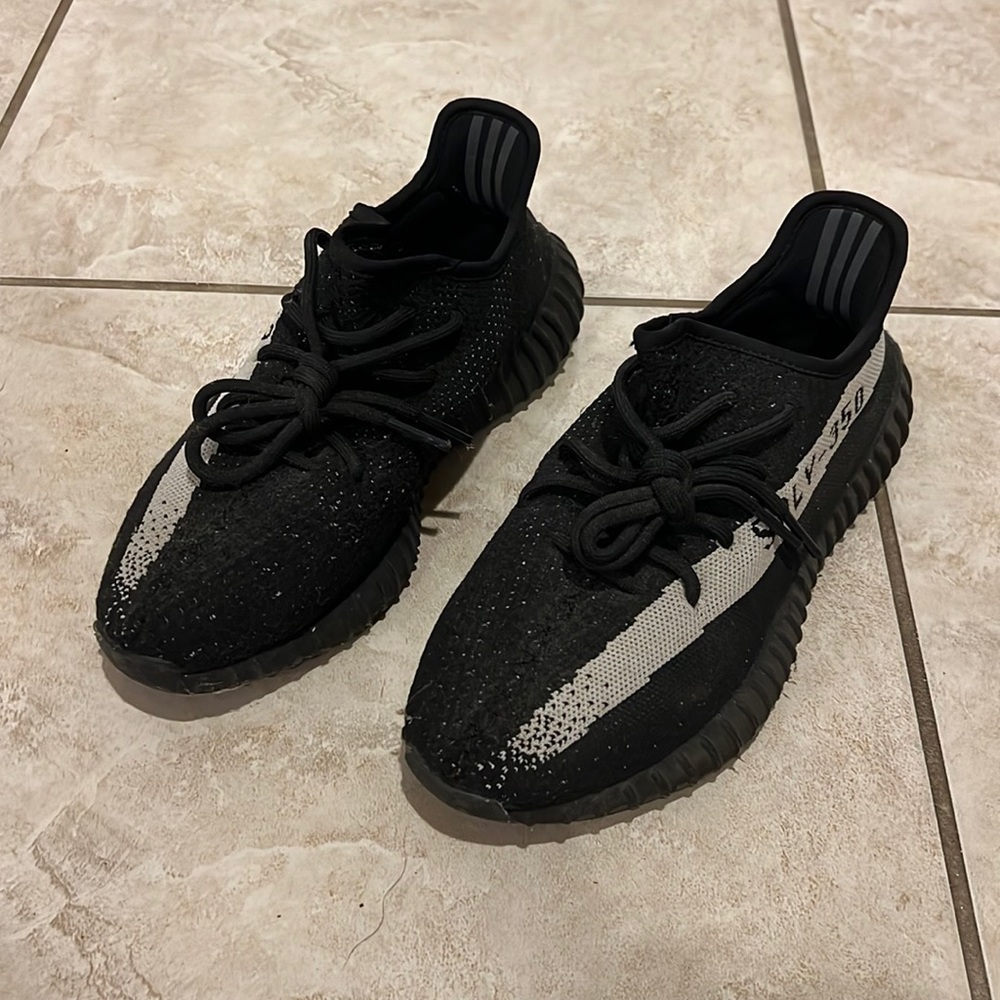 yeezy @pangalious